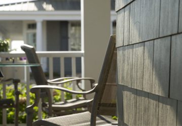 hardieshingle-siding-in-straight-edge-panel-on-porch